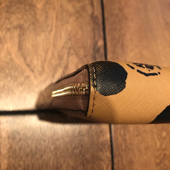 Rebecca Minkoff Dot Print Zip Wallet - Picture 7 of 8